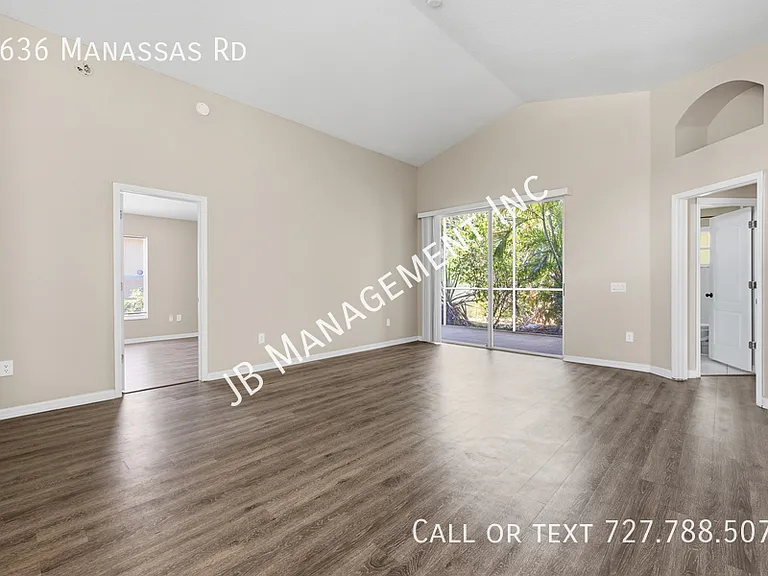 8636 Manassas Rd — Photo 11