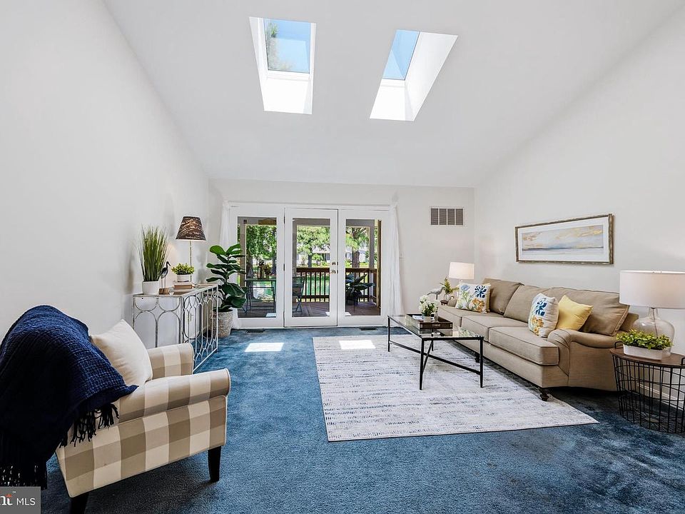 1st image of 7013 Bridgepointe Dr