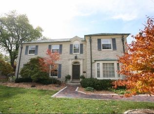 5041 N Palisades Rd, Whitefish Bay, WI 53217