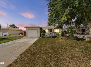 1921 Esther Dr, Bakersfield, CA 93308