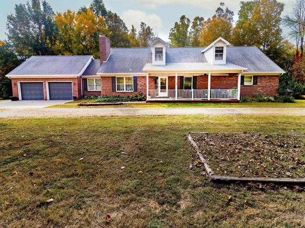 796 State Route 261, Boonville, IN 47601