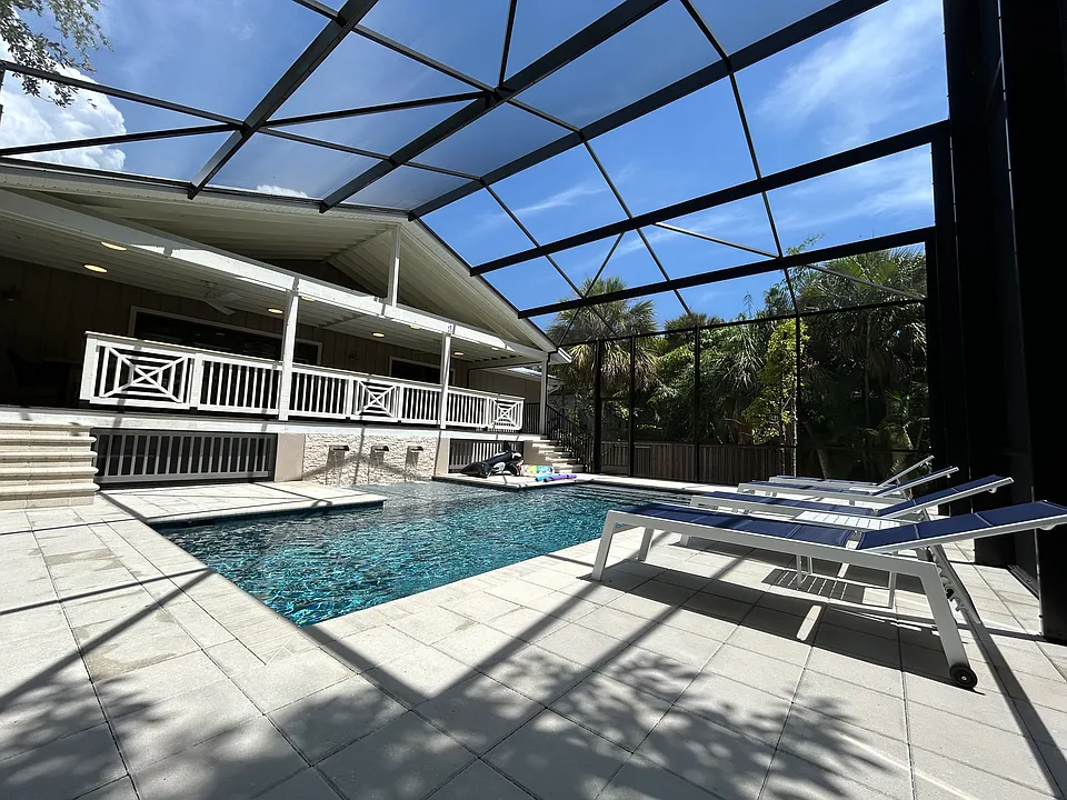 4930 Peaceable Way