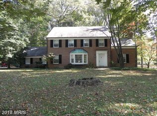 9007 Belmart Rd, Potomac, MD 20854