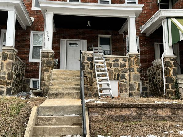 2037 N Wheeler Ave
