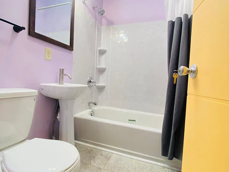 1337 Madison St #A — Photo 13