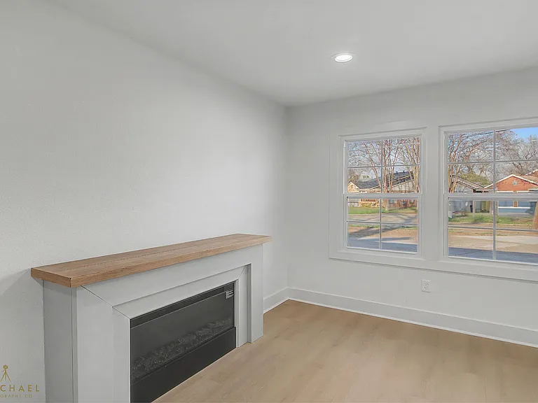 3916 Ella St — Photo 9