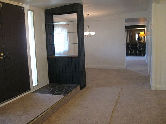 4th image of 206 Kona Cir