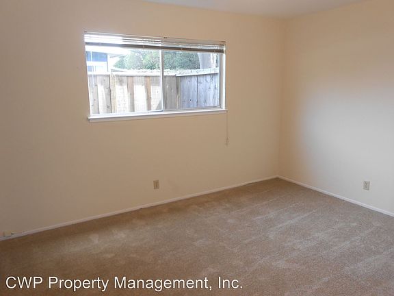 4th image of 2601 Marina Blvd APT 8