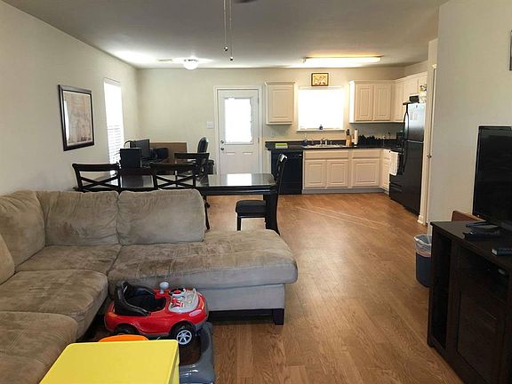 2nd image of 4322 Sunflower Creek Ln