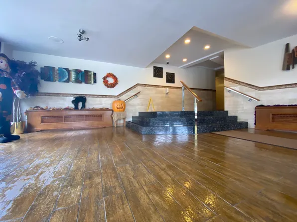 1874 Pelham Parkway South 6H image 26 of 26