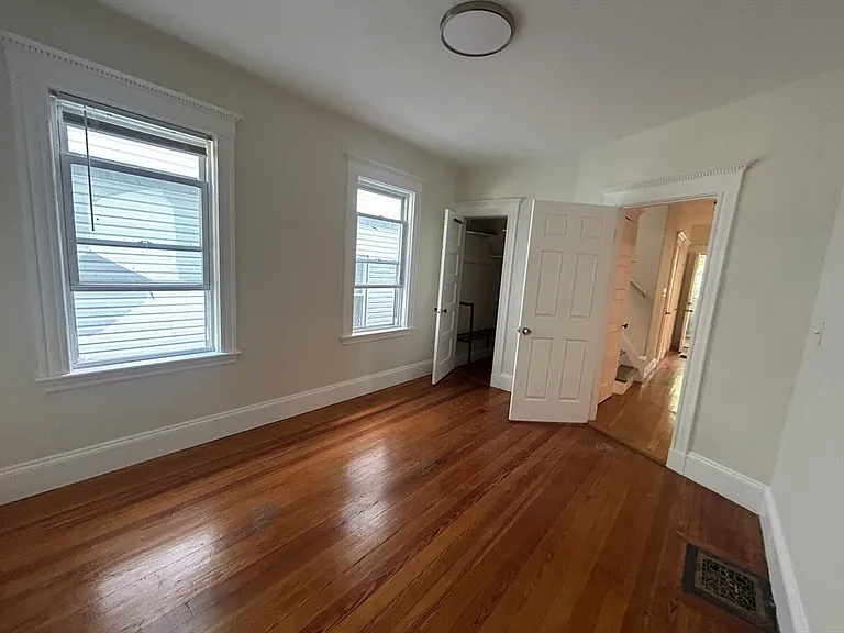 80 Hudson St #1 — Photo 15