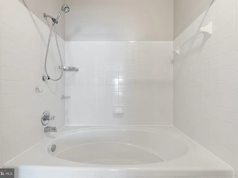 20903 Cedarpost Sq #201 — Photo 20