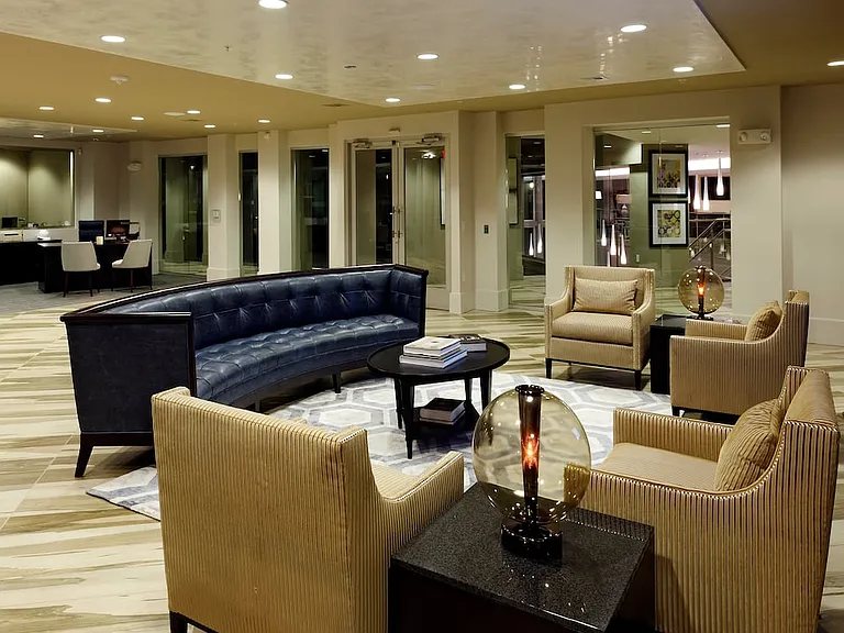 Leasing center and lobby with lounge seating