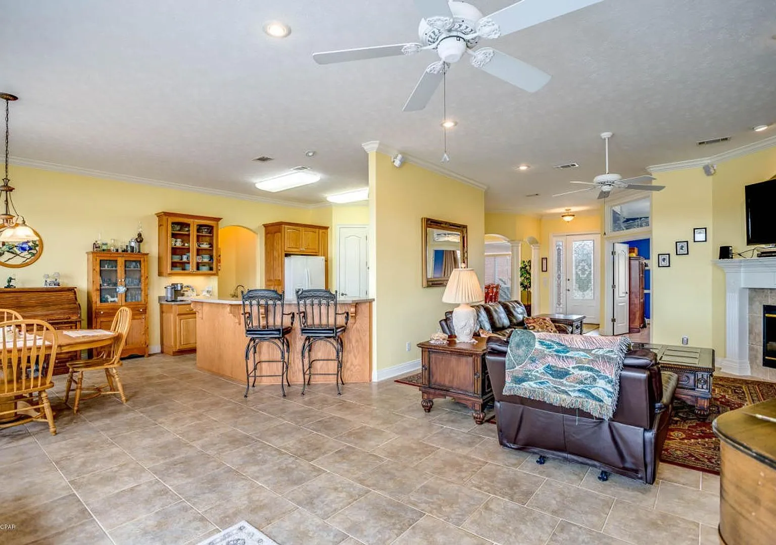 Custom Built, Waterfront Home on Callaway Bayou! — Photo 3