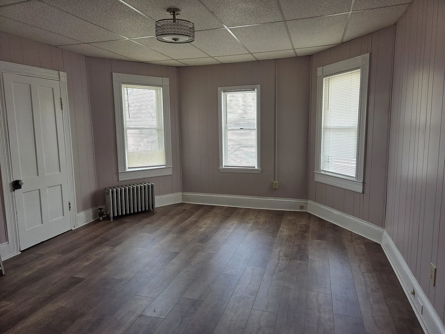 2 bed, 1000 sqft, $1,250 — Photo 2