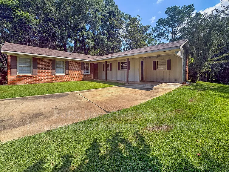 1701 Longmeadow Dr — Photo 4
