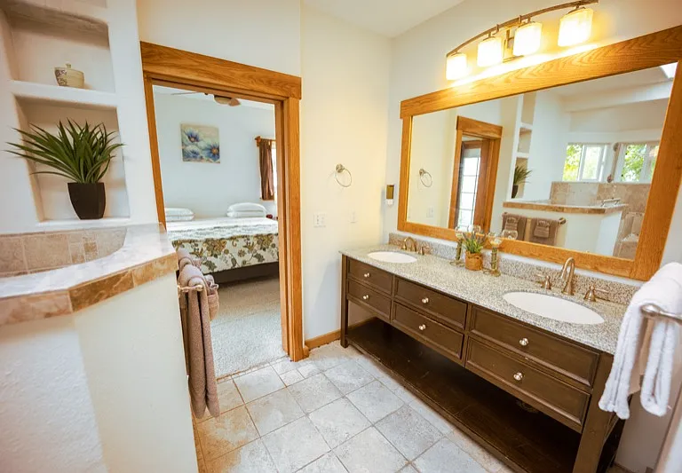 15 Aipuni St #4 — Photo 6