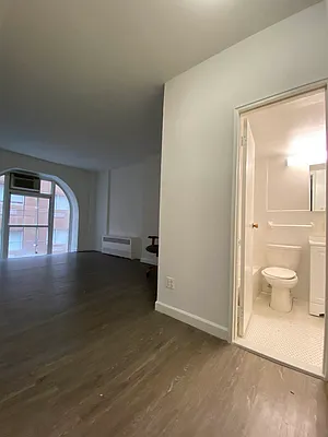 Rented by Voro NYC | media 7