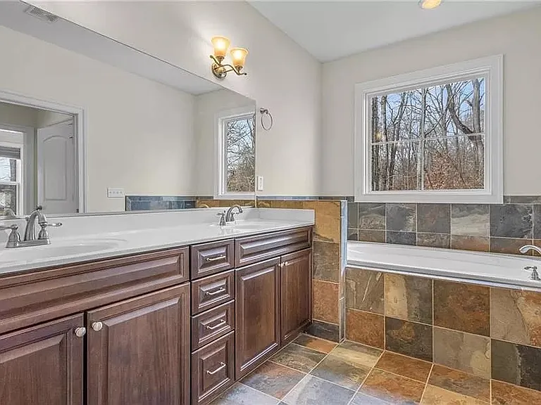 2716 River Watch Dr — Photo 18