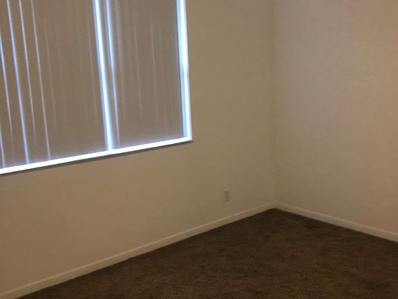 5th image of 8781 Wiles Road #201
