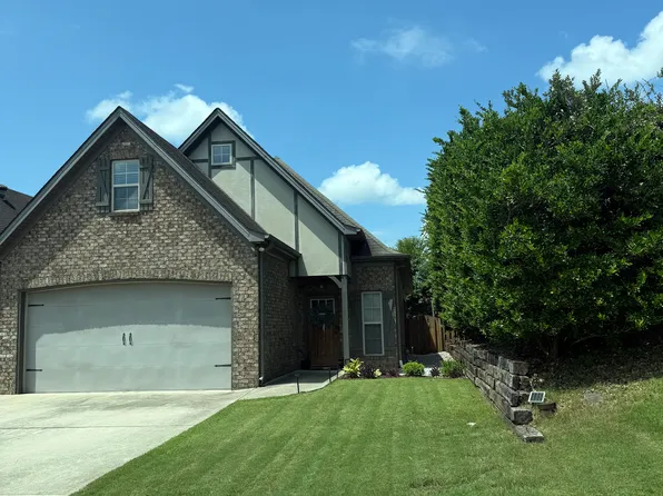 104 Sharpe St, Sterrett, AL 35147