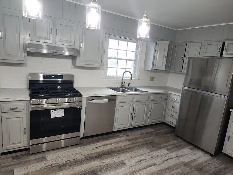 80 Dix St #1 — Photo 1