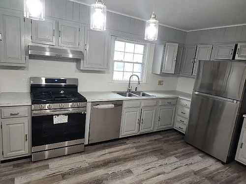 80 Dix St #1 Photo 1