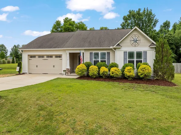 117 Terawood Farm Dr, Willow Spring, NC 27592