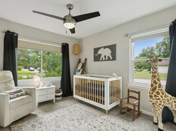 13405 Mount Castle Dr, Farmers Branch, TX 75234