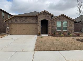 6321 Crownmere Dr, Aubrey, TX 76227