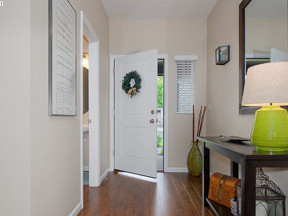 3rd image of 5413 NE 53rd Cir