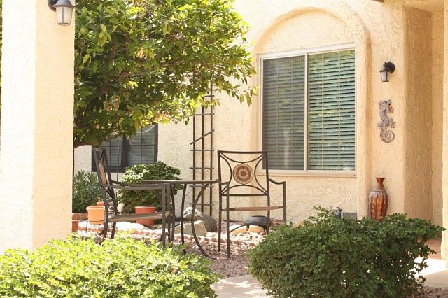 1st image of 652 S Desert Flower Dr