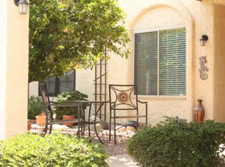 652 S Desert Flower Dr, Mesa, AZ 85208