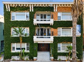 330 Cedar Avenue