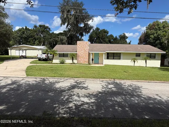 202 LAKEVIEW Avenue, Crescent City, FL 32112