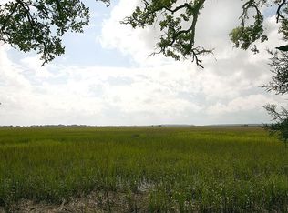 22 Mr McBryde Ln, Saint Helena Island, SC 29920