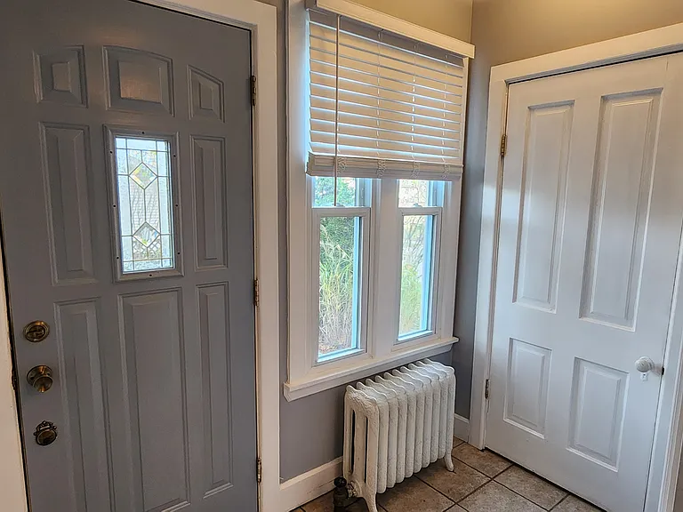 212 Oak St #2 — Photo 26