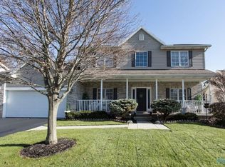 2220 Woods Edge Ct, Toledo, OH 43615