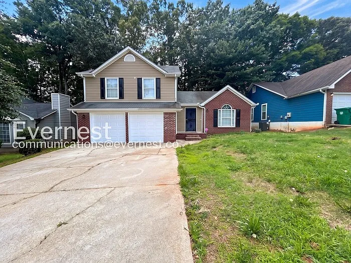 3828 Landgraf Cv