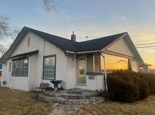 420 Ozark St, Houston, MO 65483