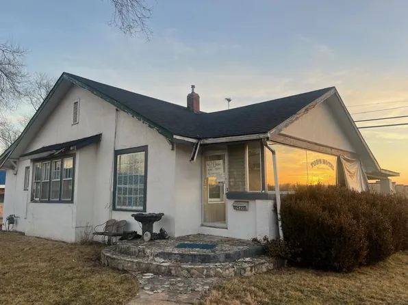 420 Ozark Street, Cabool, MO 65689