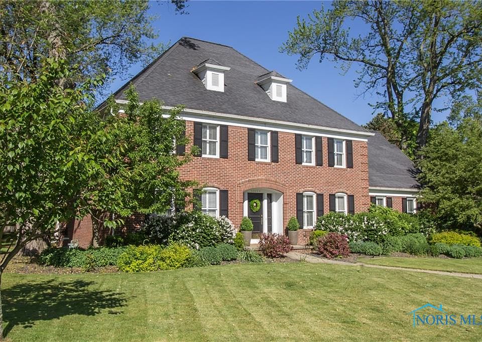 1st image of 30059 Waterford Dr