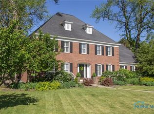 30059 Waterford Dr, Perrysburg, OH