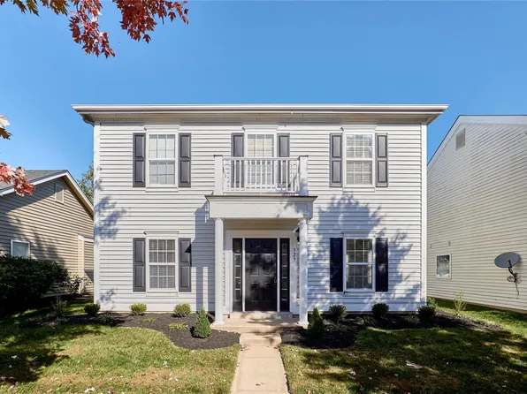 525 Copper Meadows Ln, O'Fallon, MO 63368