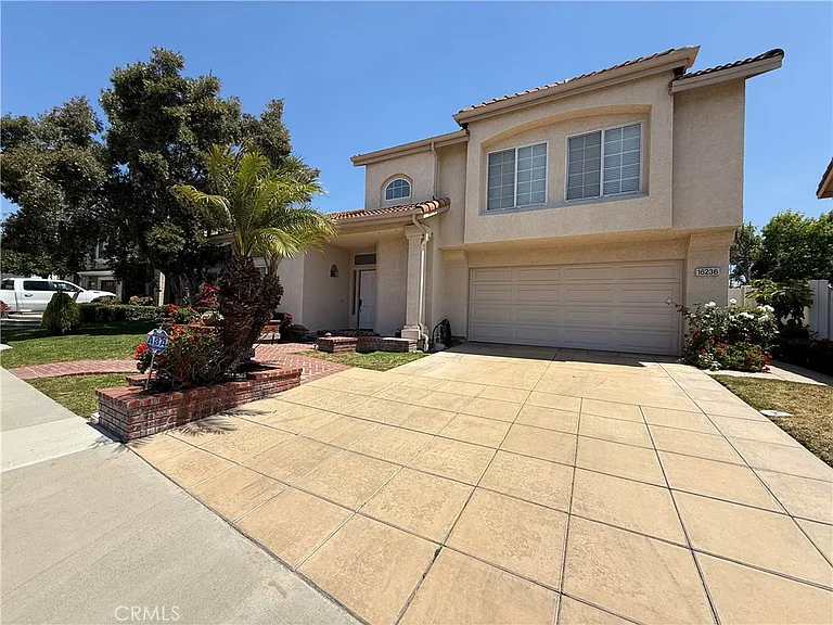 16236 Peppertree Ln — Photo 21
