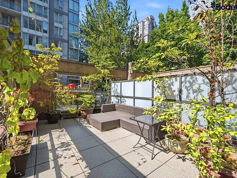 1001 Homer St #301 — Photo 13