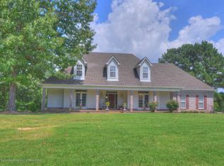 4620 Forest Hill Rd S, Olive Branch, MS 38654