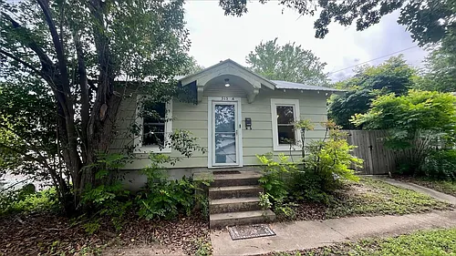 515 E Live Oak St #A Photo 1