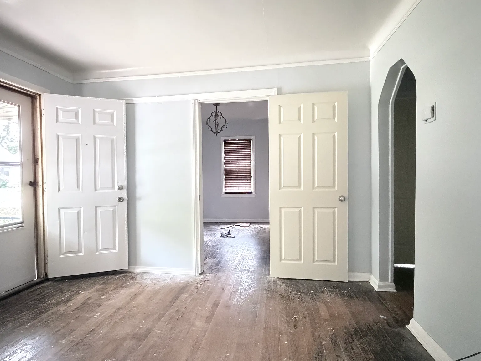 3 bed, 1000 sqft, $1,400 — Photo 4
