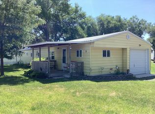 6 Albees 3, Lewellen, NE 69147